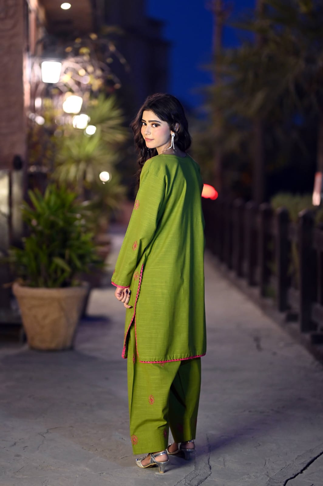 Soft Khaddar 2-Piece Suit with Handmade Embroidery