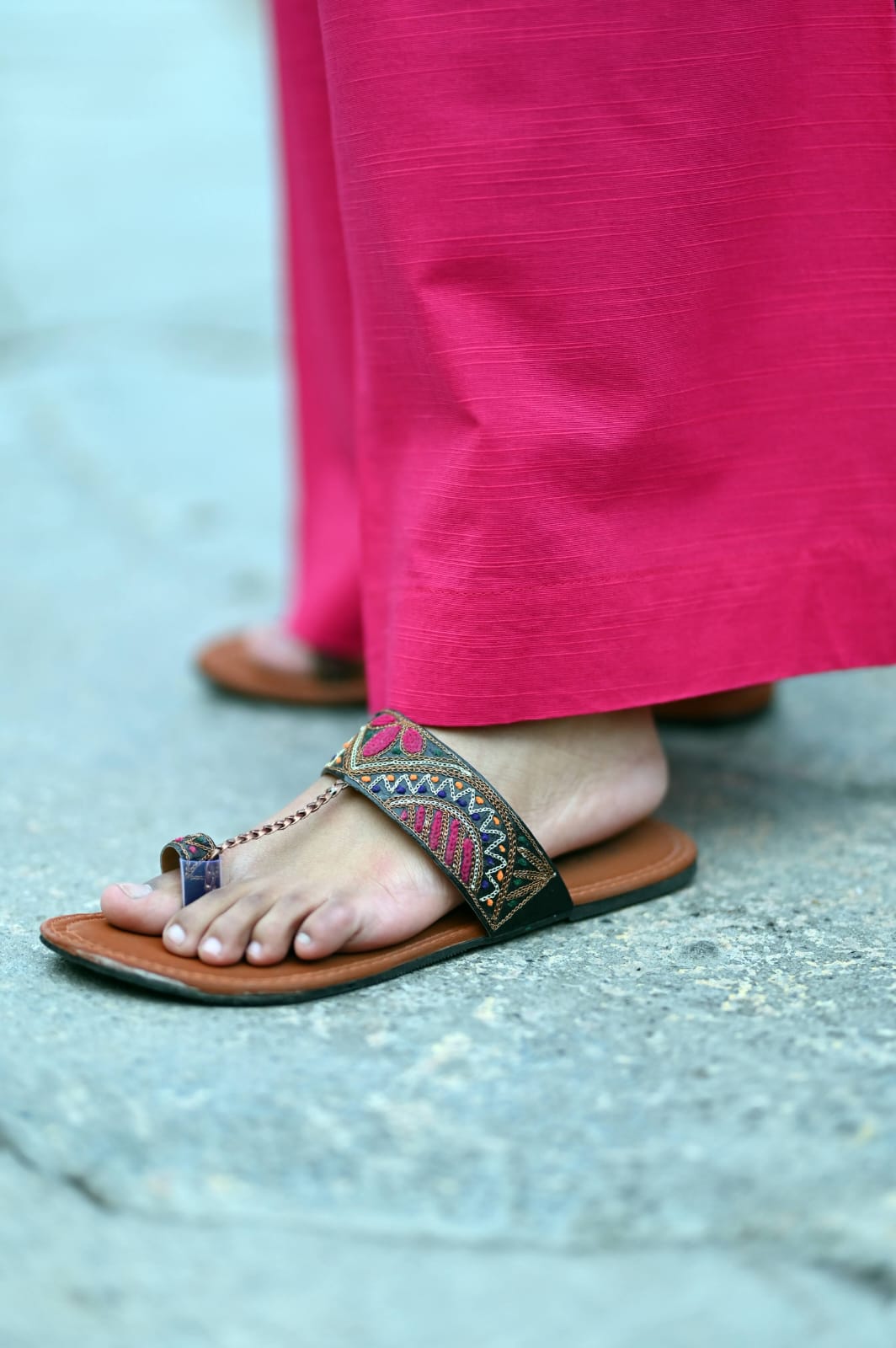 Soft Khaddar Handmade Embroidered 2-Piece Suit