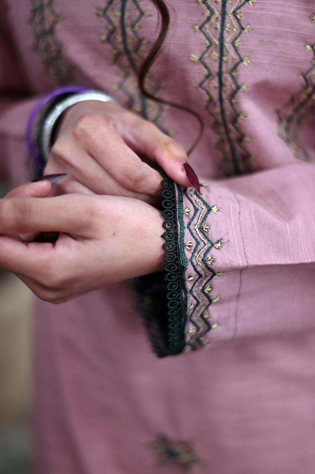 Soft Khaddar 2-Piece Suit with Handmade Embroidery