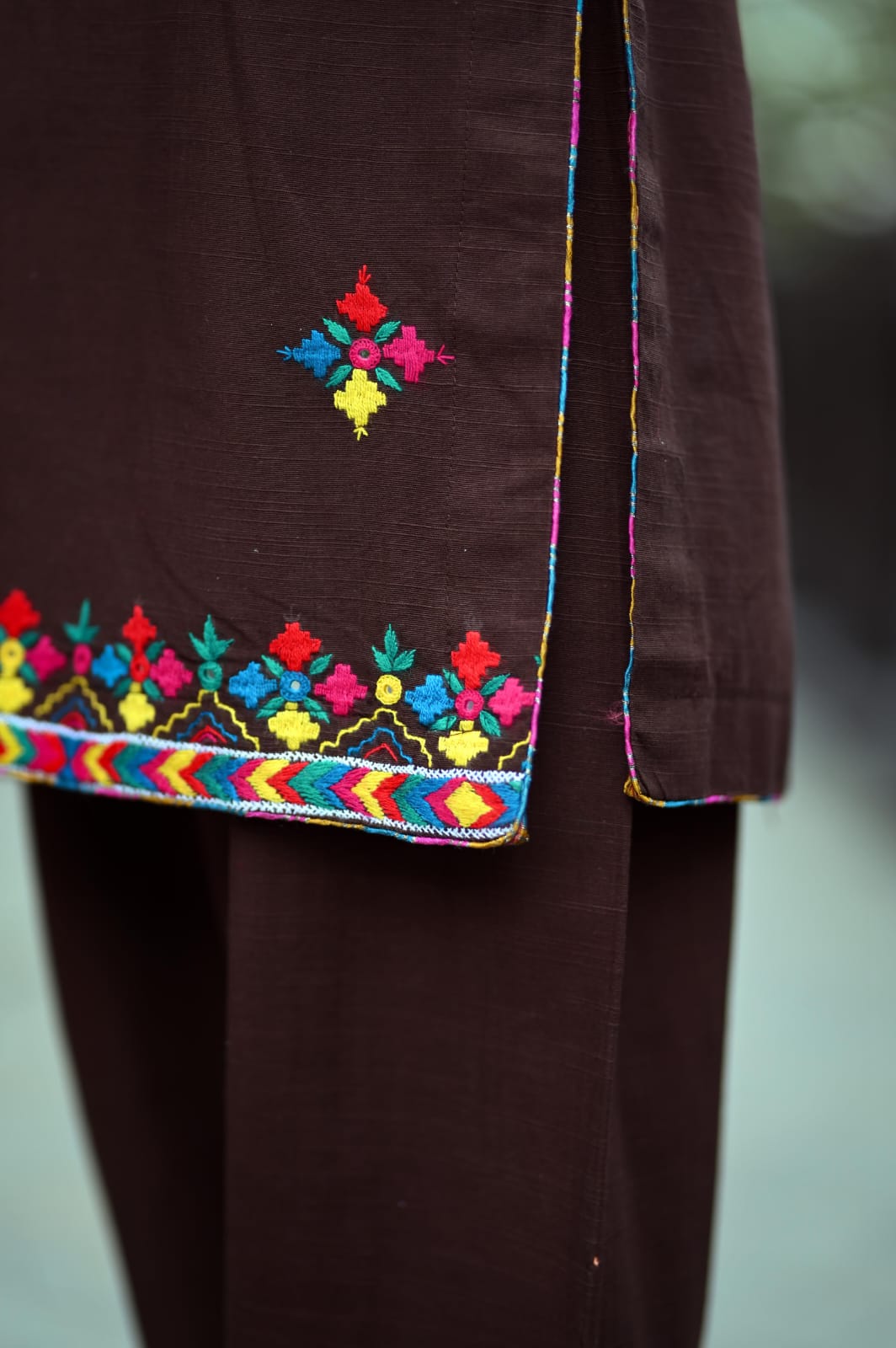 Soft Khaddar Handmade Embroidered 2-Piece Suit